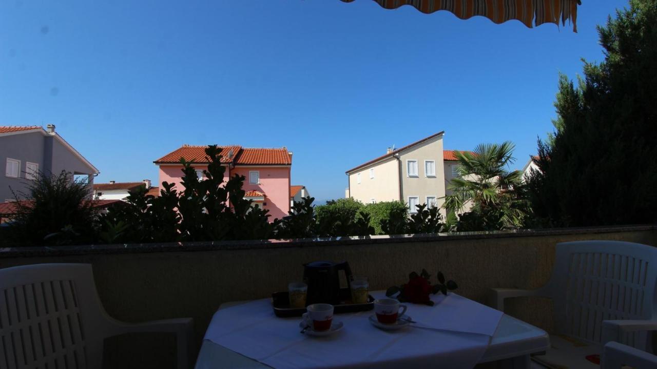 Apartments Grahovac Малинска Экстерьер фото